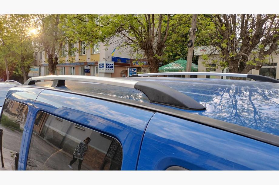 Fiat Doblo I 2005-2010 Bare Longitudinale Crom Baza standard, picioare metalice Foto 2