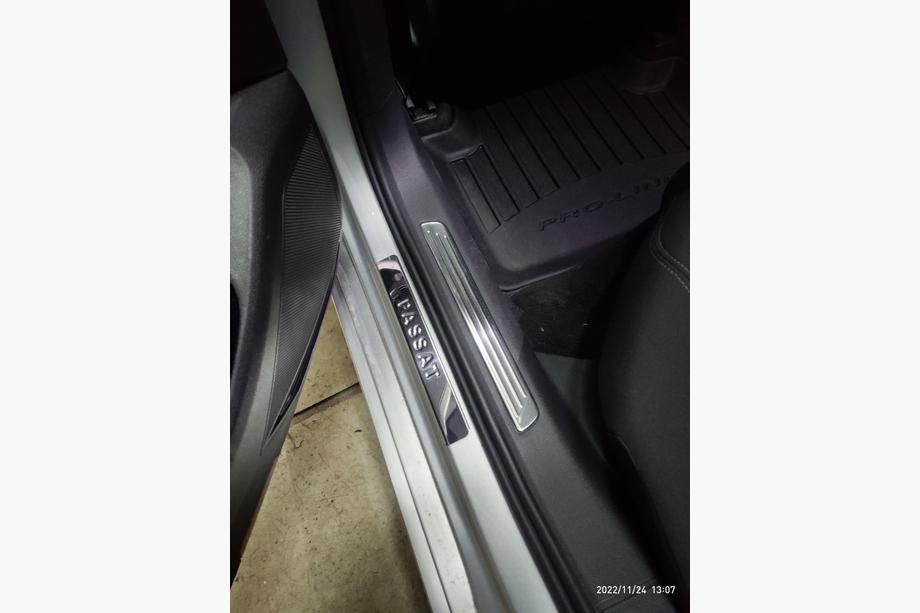 Volkswagen Passat B8 2015-2023 Praguri OmsaLine Tip 1 (4 buc, Inox) Foto 5