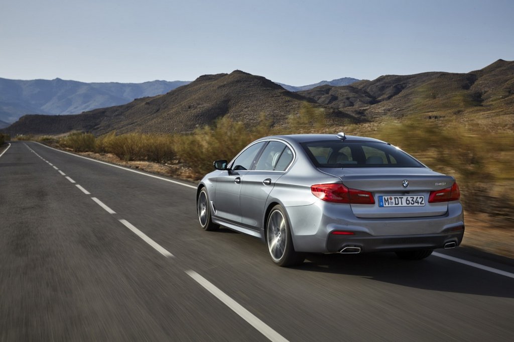 Prezentare BMW 540i modelul anului 2017