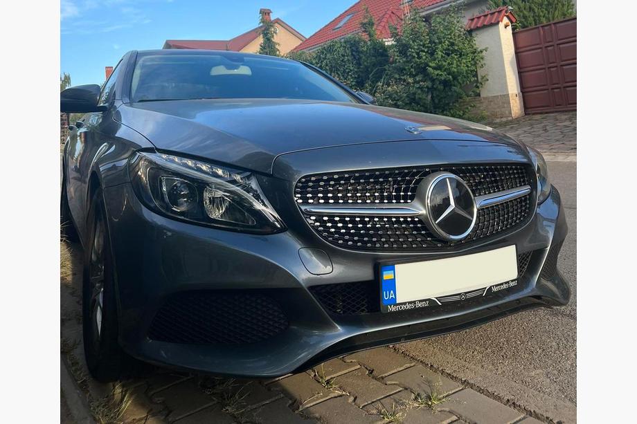 Mercedes C-class W205 2014-2021 Grila Fata Diamond Silver (pentru Avantgarde/AMG-Line/C43 AMG) 2014-2018, cu camera Foto 4