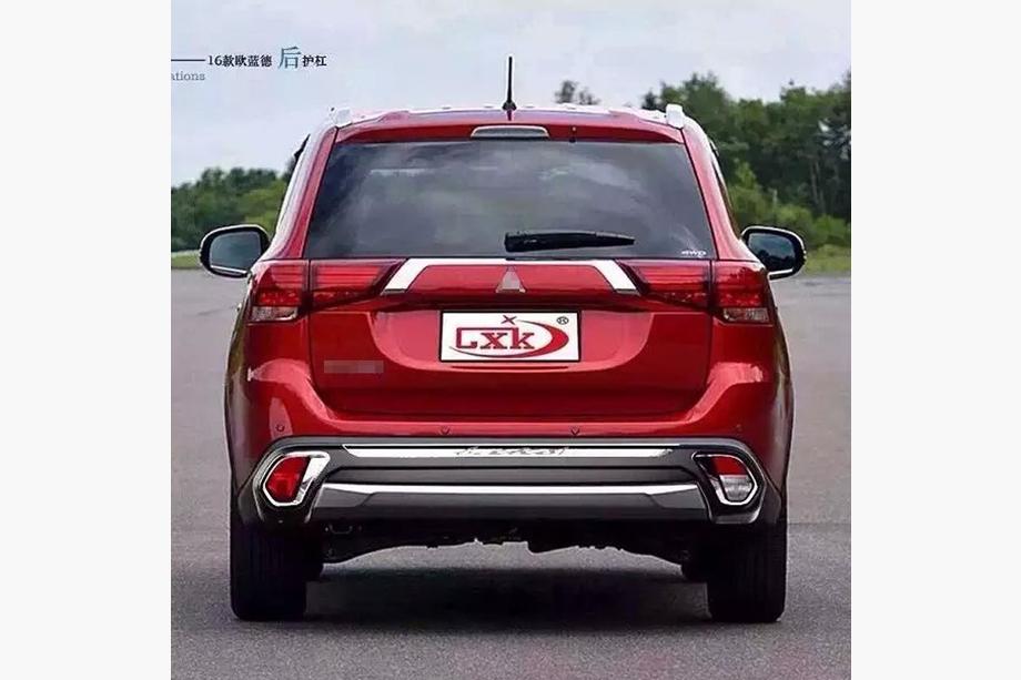 Mitsubishi Outlander 2012-2021 Extensii fata si spate (2 buc, 2015-2018) Foto 3
