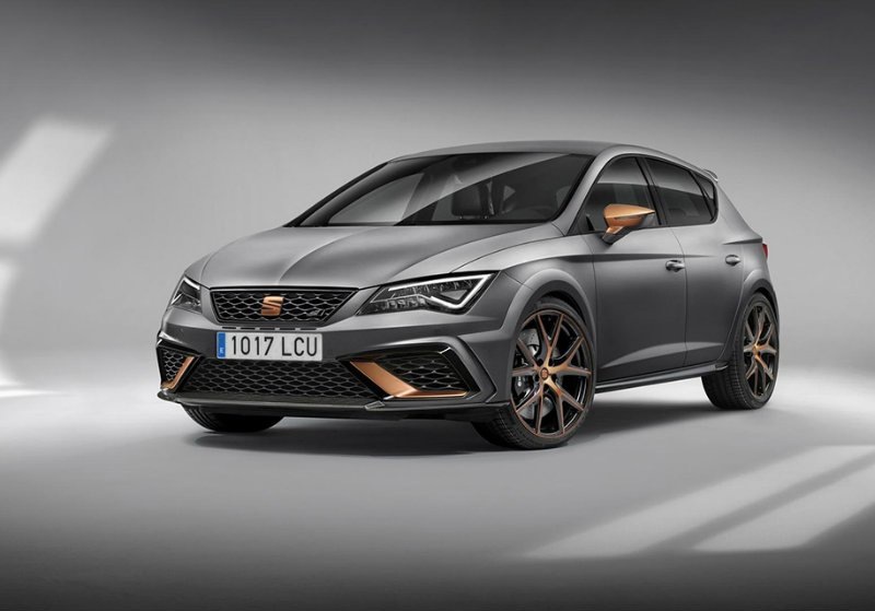Seat a dezvăluit o nouă generație a lui Leon Cupra R.
