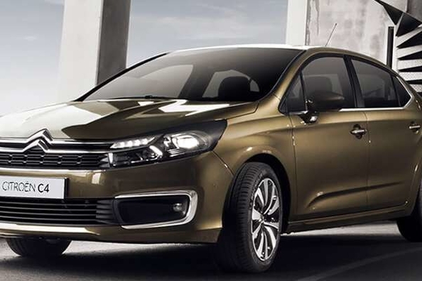 Review actualizat Citroen C4