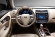 Review sedan Nissan Teana foto 4