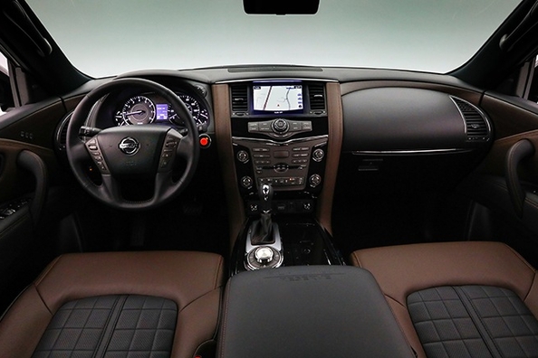 Suv Nissan Armada a primit o versiune unică de Platinum Reserve Fotografie 4