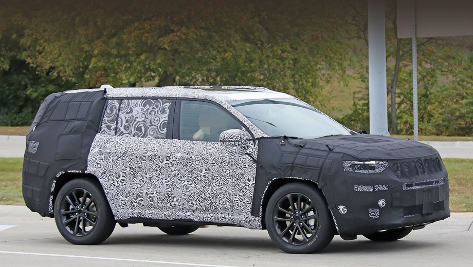 Jeep se pregateste sa lanseze un nou crossover