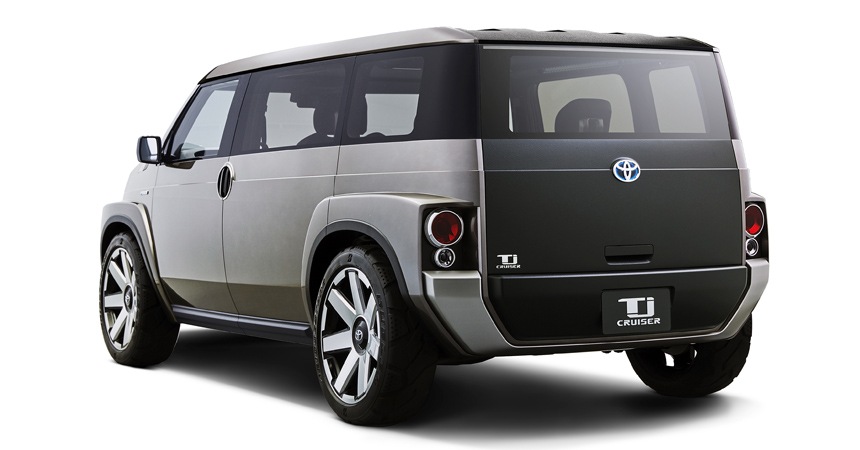 Toyota a prezentat un amestec de suv si van