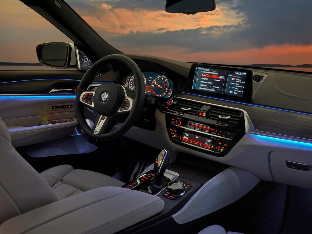 Familiarizarea cu noul BMW Seria 6
