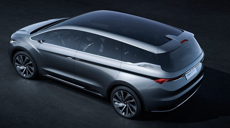Geely intenționează să lanseze primul său sedan