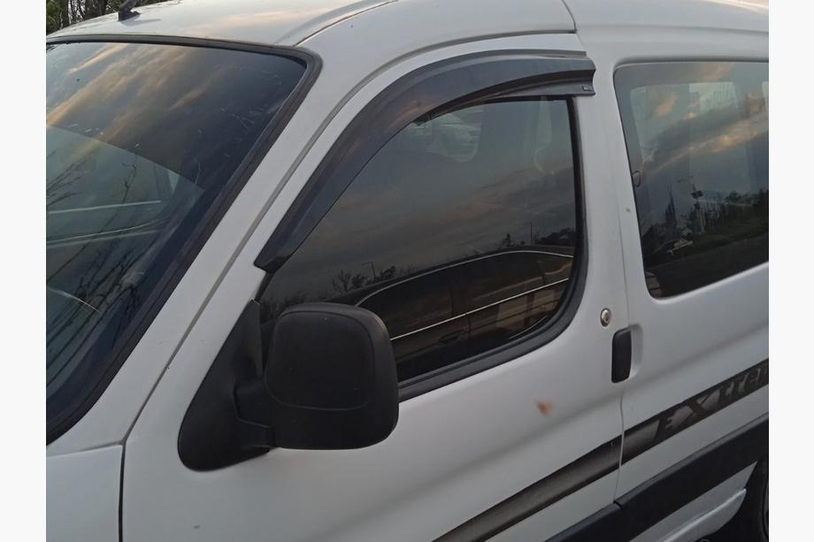 Citroen Berlingo 1996-2008 Deflectoare Geamuri (2 buc, Sunplex Sport) Foto 3