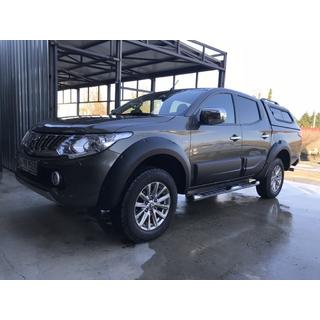Hardtop cu geamuri culisante Mitsubishi L200 2015-2024 foto 3