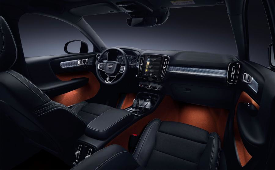 Nou crossover compact Volvo XC40