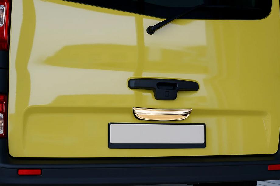 Opel Vivaro 2001–2015 Ornament cromat deasupra placutei de inmatriculare (inferior, inox) Image