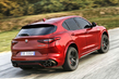 Review crossover Alfa Romeo Stelvio foto 3