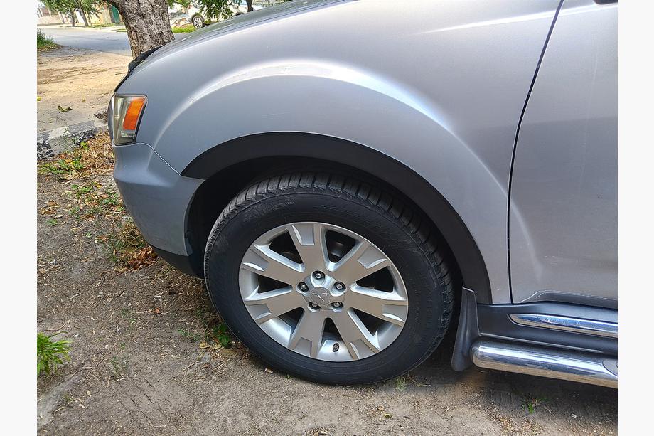 Mitsubishi Outlander 2006-2012 Extensii aripi (4 buc, negre) Foto 2