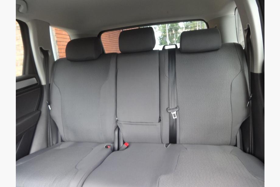 Volkswagen Touareg 2010-2018 Huse Auto (Textil, Classik) Foto 2