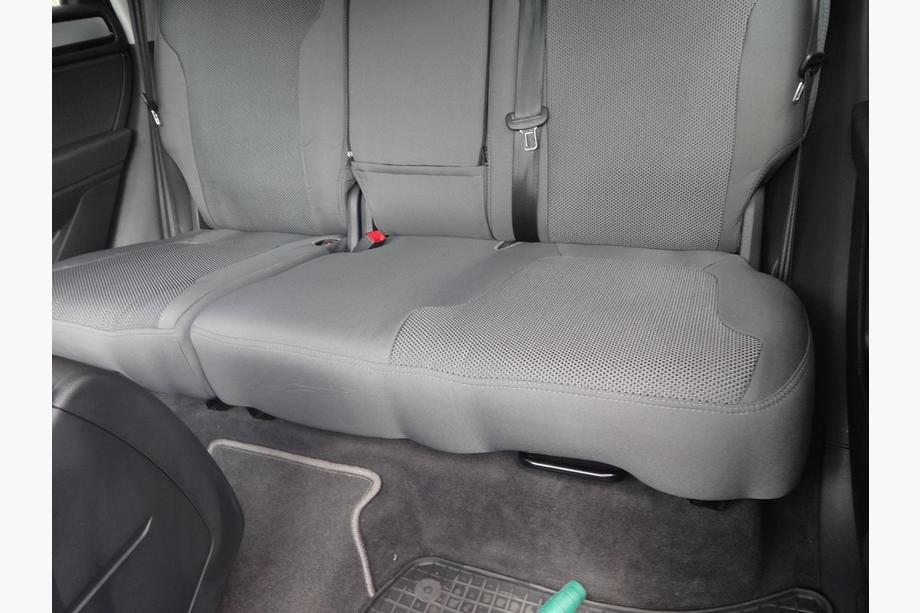 Volkswagen Touareg 2010-2018 Huse Auto (Textil, Classik) Foto 3
