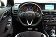 Review hatchback premium Infiniti Q30 foto 7