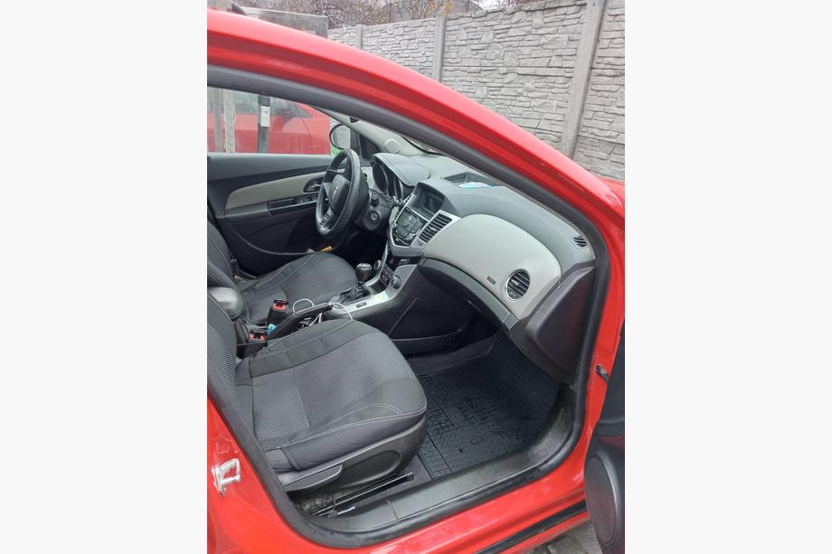Chevrolet Cruze 2009–2015 Covorase cauciuc (Polytep) 4 Covorase Foto 2