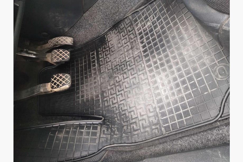 Seat Cordoba 2000-2009 Covorase cauciuc (4 buc, Polytep) Image