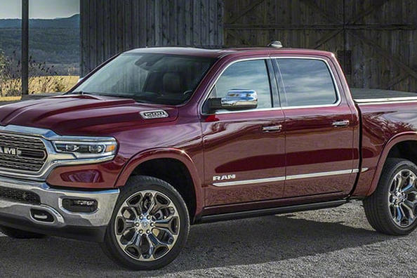 Brutal și unic: pick-up Ram 1500 de nouă generație Fotografie 9