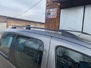 Peugeot Partner Tepee 2008-2018 Bare longitudinale Skyport (negre) foto 9