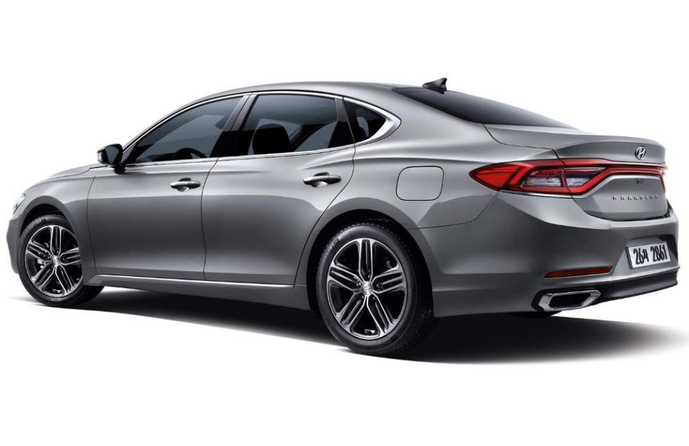 Review-pilot de sedan Hyundai Grandeur o nouă generație de