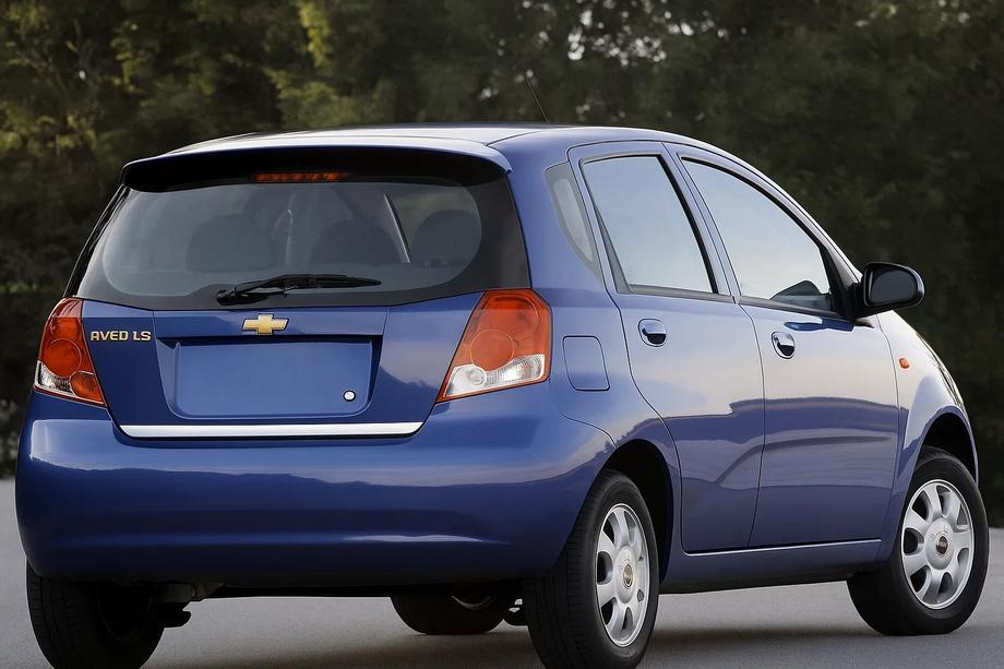 Chevrolet Aveo T200 2002-2008 Ornament portbagaj inox Image