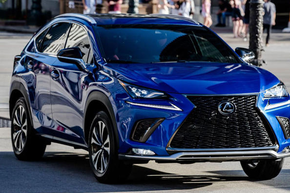 Review premium crossover Lexus NX 200