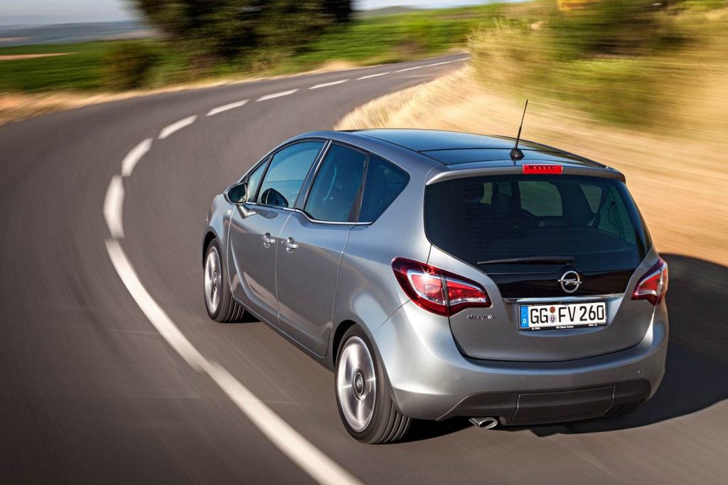 Review actualizat compact mpv Opel Meriva