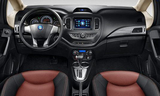 Review hatchback Geely GC5 Fotografie 5
