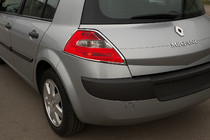 Renault Megane II 2004-2009 Capace cromate pentru stopuri spate (HB, 2 buc, plastic) foto 1