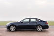 Sedan de clasa business Infiniti Q70 foto 4