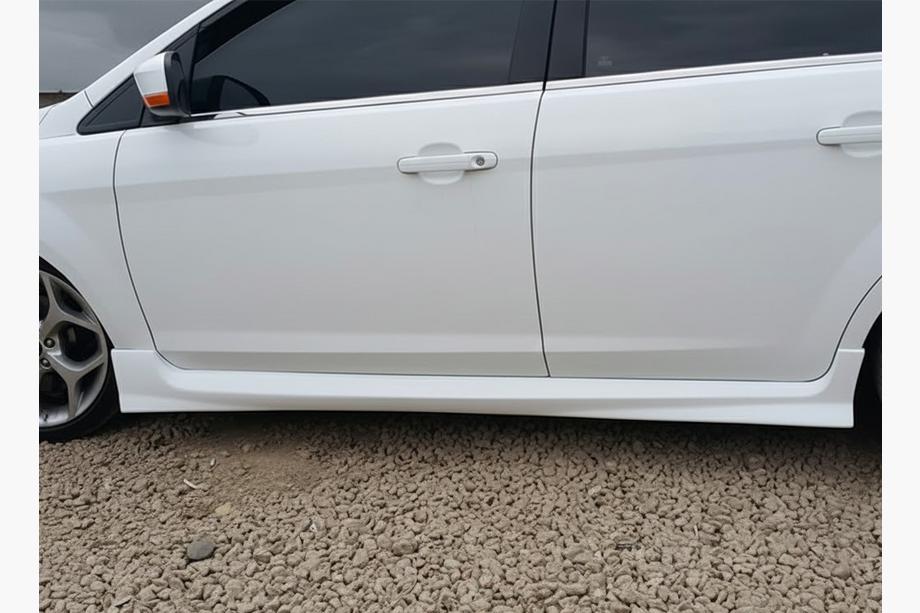Ford Focus II 2005-2008 Praguri Laterale HB (grund pentru vopsire) Foto 2