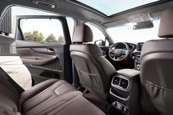 Hyundai Santa Fe 4 (TM, 2018–2023): pre-facelift si facelift 2021, motoare, ce verifici la second-hand si accesorii Fotografie 6