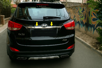 Hyundai IX-35 2010-2015 Ornament cromat deasupra numarului (lat) foto 3