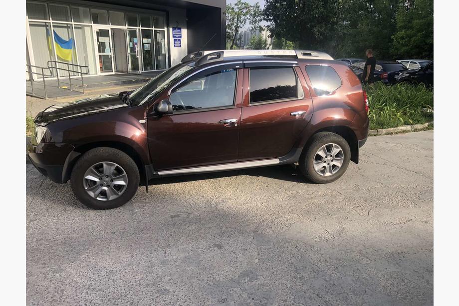 Dacia Duster 2008-2018 Deflectoare geamuri cu ornament cromat (4 buc, Niken) Image