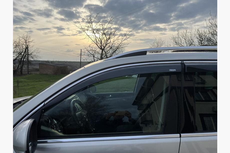 Volkswagen Tiguan 2007-2016 Deflectoare Geamuri cu Molding Cromat (4 buc, Niken) Foto 5