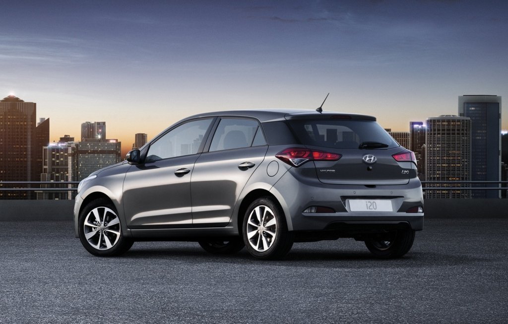 Review hatchback cu cinci uși Hyundai i20