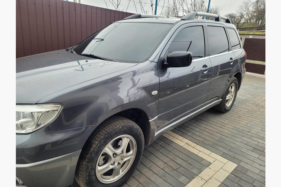 Mitsubishi Outlander 2001-2006 Ornamente inferioare geamuri inox (6 buc) Foto 4