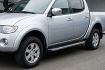 Mitsubishi L200 2015-2024 Praguri Laterale BlackLine (2 buc, Aluminiu) foto 1