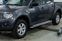 Fiat Fullback 2016- Praguri Laterale Maydos V2 (2 buc, Aluminiu si Otel Inoxidabil) foto 1