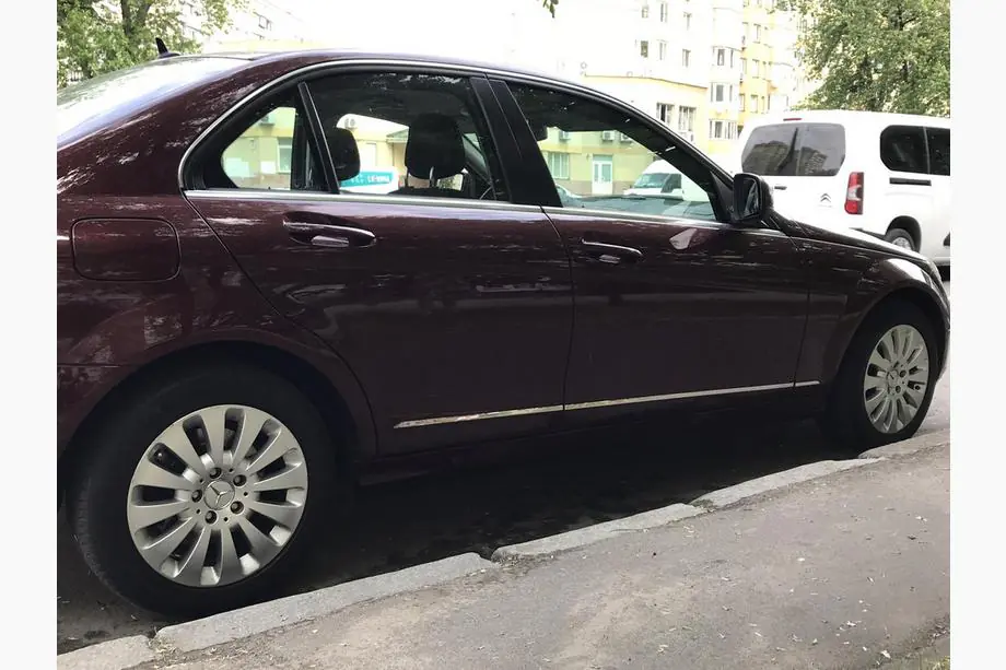 Mercedes C-class W204 2007-2015 Capace pentru Moldinguri de Usa din Otel Inoxidabil (6 buc) Foto 4