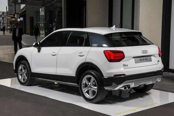 Review crossover compact Audi Q2 Fotografie 8