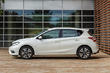 Review hatchback Nissan Pulsar foto 7