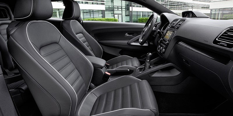 Review hatchback cu trei uși Volkswagen Scirocco