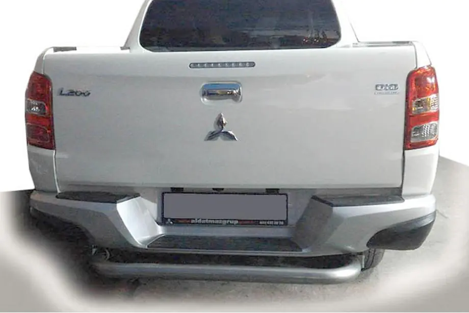 Mitsubishi L200 2015-2024 Protectie Spate AK007 (Inox) Image