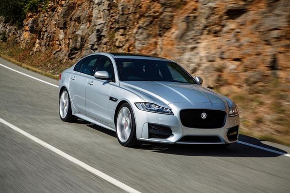 Review sedan Jaguar XF a doua generație Fotografie 7
