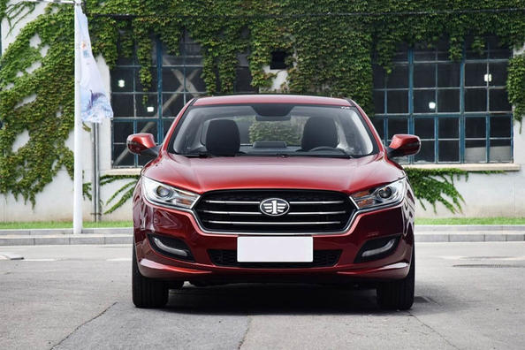 Review sedan FAW Besturn B50 a doua generație Fotografie 2