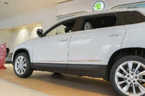 Skoda Karoq 2018- Molduri Usi Otel Inoxidabil foto 1